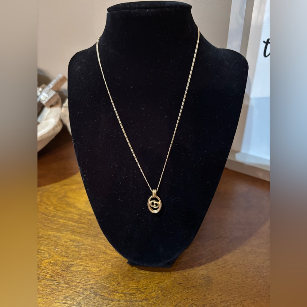 Christian Dior authentic CD vintage necklace gold- EUC